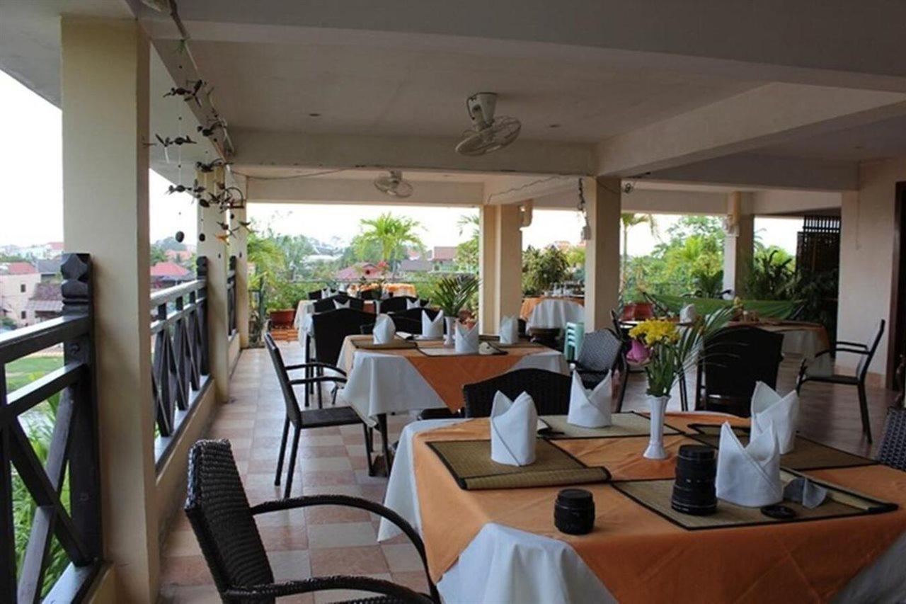 Siem Reap Riverside Hotel Экстерьер фото
