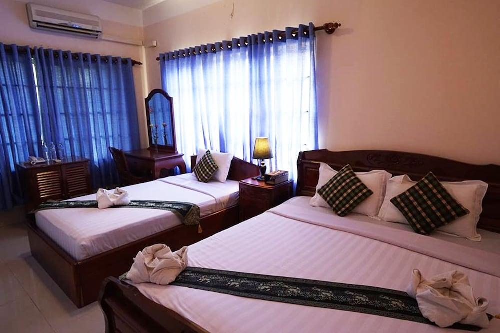 Siem Reap Riverside Hotel Экстерьер фото