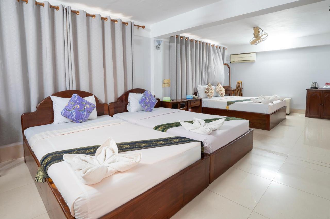 Siem Reap Riverside Hotel Экстерьер фото