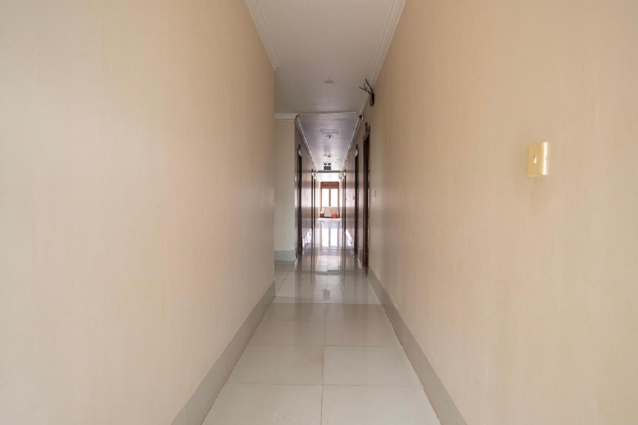 Siem Reap Riverside Hotel Экстерьер фото