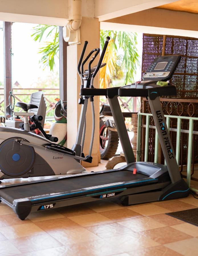 Siem Reap Riverside Hotel Экстерьер фото