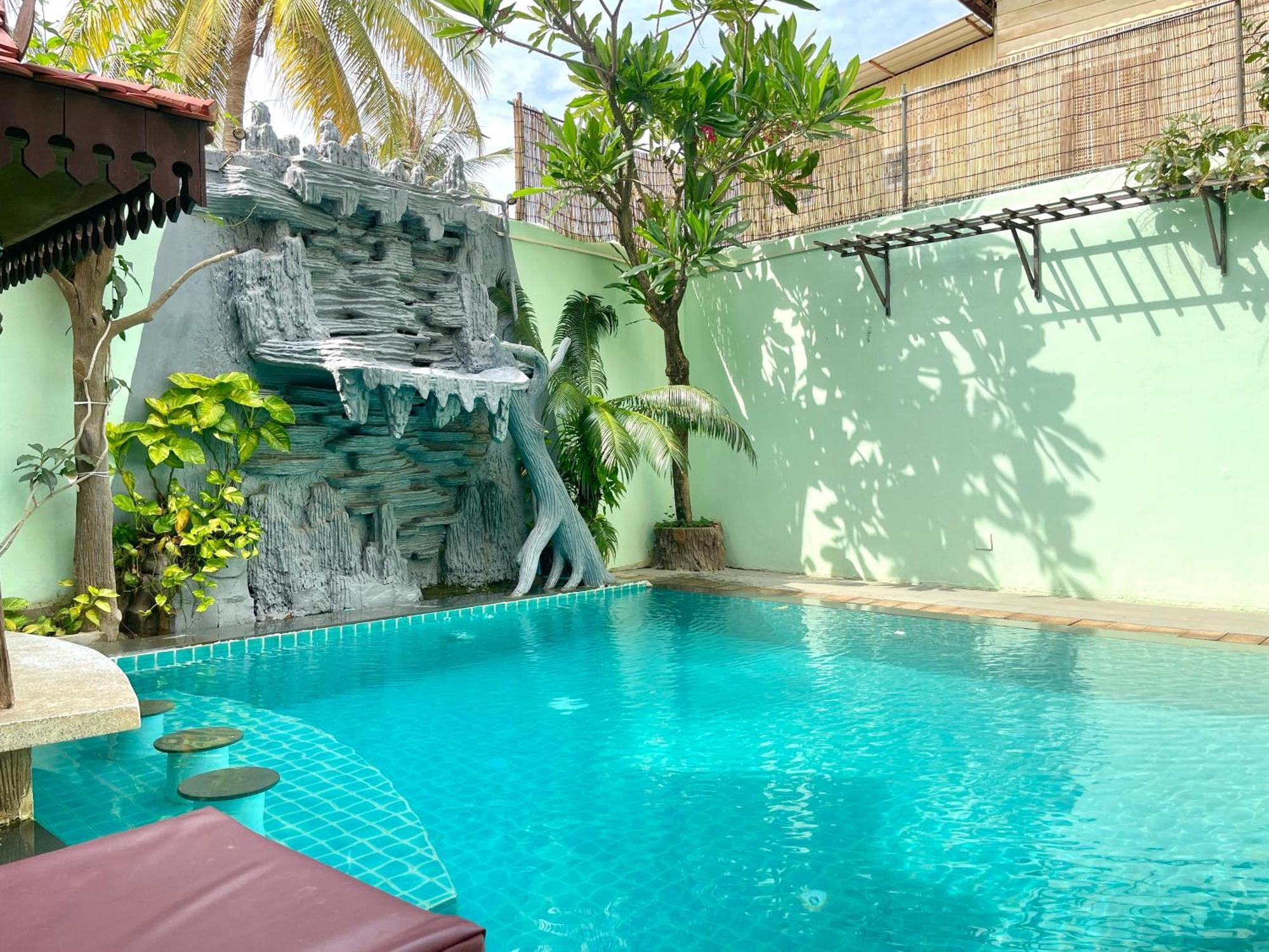 Siem Reap Riverside Hotel Экстерьер фото