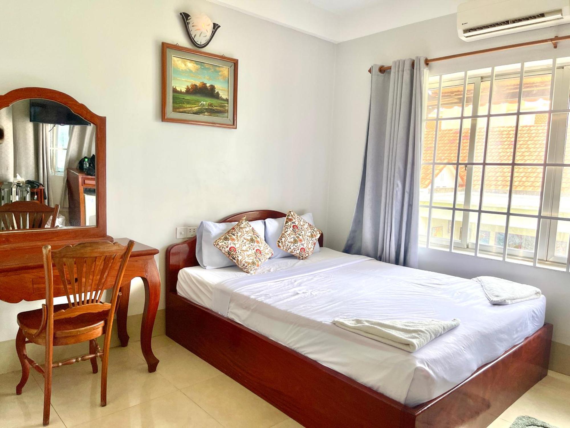 Siem Reap Riverside Hotel Экстерьер фото