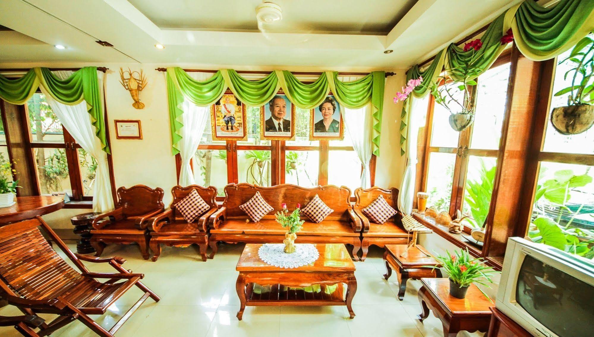 Siem Reap Riverside Hotel Экстерьер фото